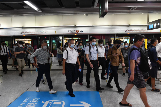 港铁送10万张免费单程车程庆祝屯马綫开通。资料图片