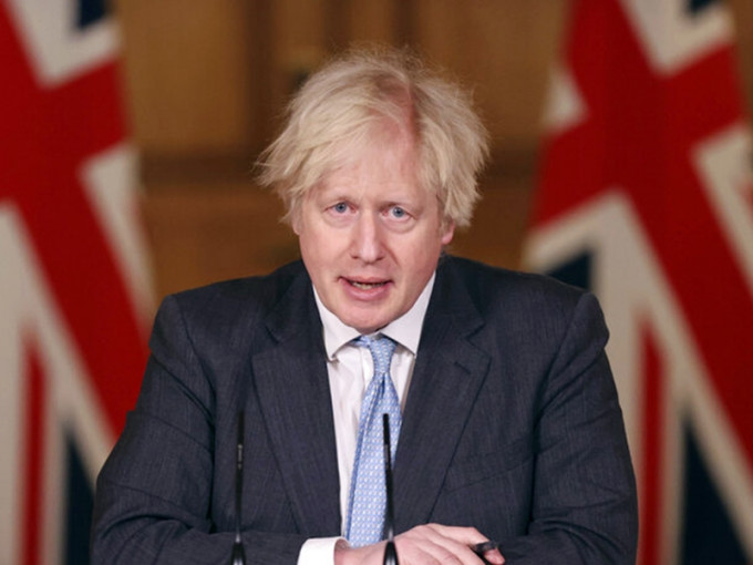 消息指，英國首相約翰遜擬召開七國視像峰會，研究及制定對華聯合戰略。AP圖片