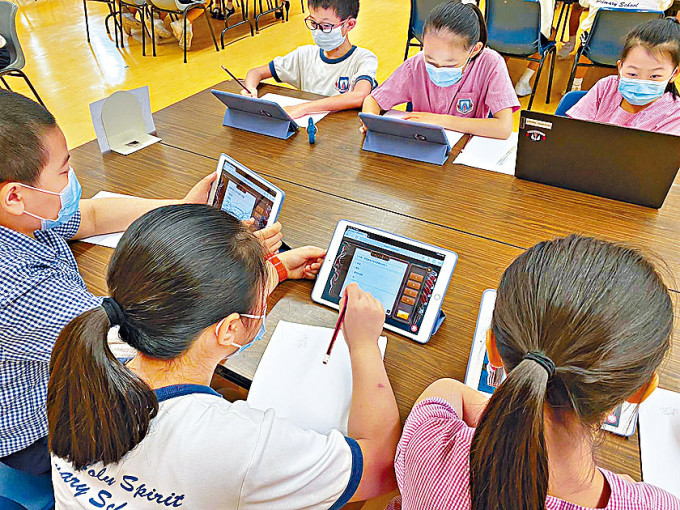 有網上電競學習平台與小學合作，將遊戲任務與學科知識結合。 