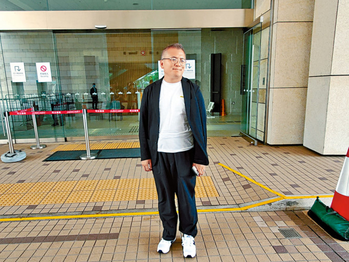 陈朗升自辩称，担心身分证再次被公开。