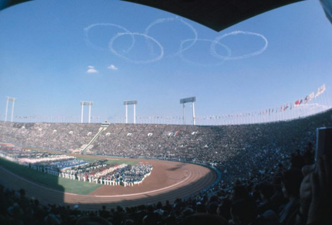 《東京奧運會》是一部極具影響力的記錄片，被譽為史上最偉大的體育電影之一。