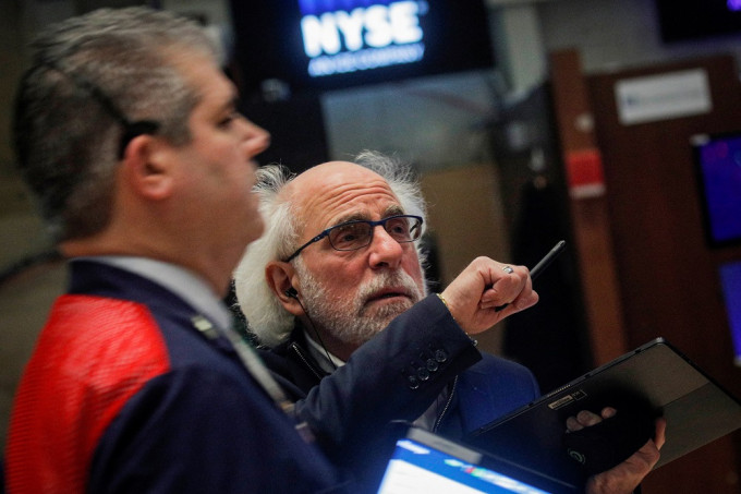 美股开市早段下跌，三大指数均向下。REUTERS图片