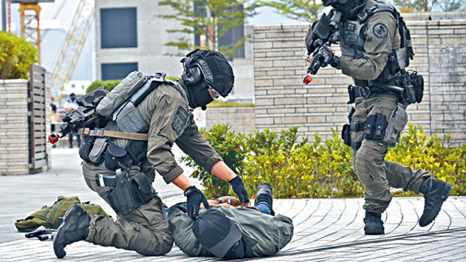 警队在2019至2021年间，与其他政府部门及公共机构共进行27次联合反恐演习。资料图片