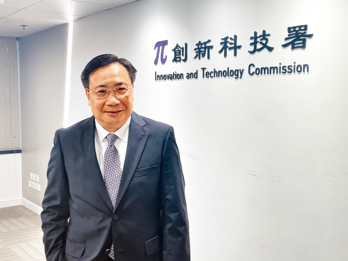 創新科技署署長李國彬指爭取在下月前公布「產學研1+計劃」首輪審批結果。