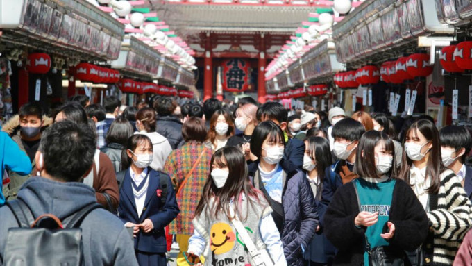 日本有过半民众感到治安恶化。AP资料图片