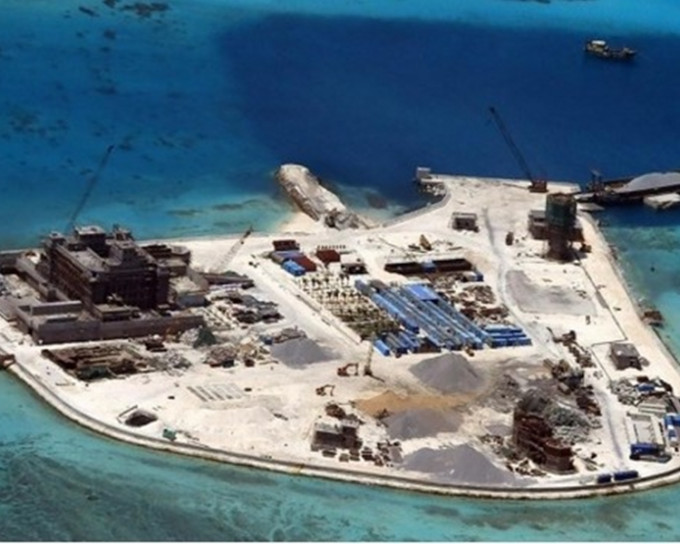 中國於今年在南海島礁新建設施佔地達29萬平方米。網圖