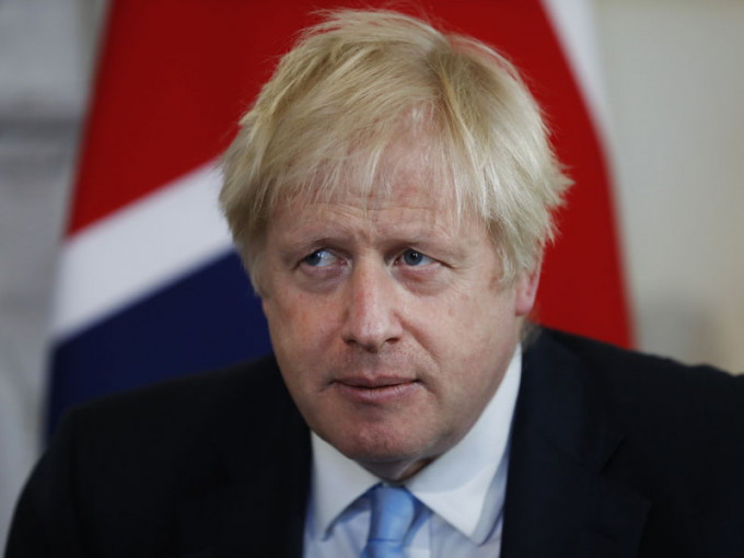 英國首相約翰遜宣布，將於明年恢復外國留學生畢業後可居留兩年尋找工作的規定。AP