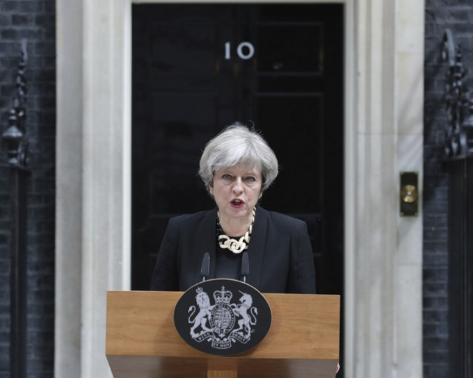 英國首相文翠珊表示大選將如期舉行。AP