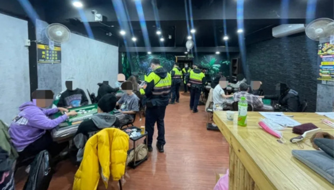 台湾新北市淡水警方昨天（5日）破获藏身淡江大学附近的麻将赌场。