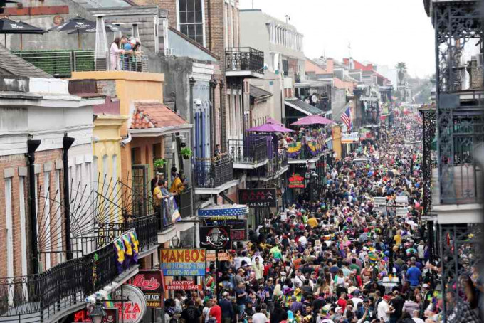 路州卫生部门前任女首长指「Mardi Gras」狂欢日是一股完美风暴。AP