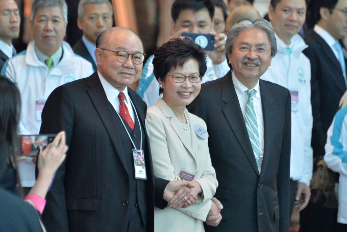 較多選委在投票後，表態支持林鄭及曾俊華。