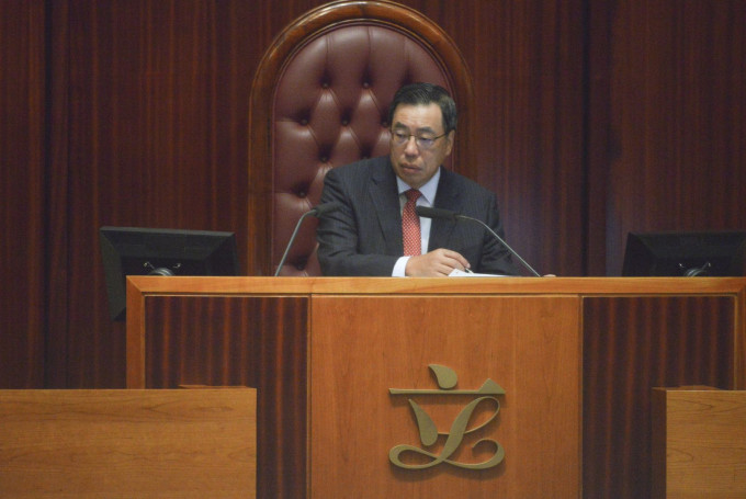 主席梁君彦今日宣布，立法会职员产假将增至14周。资料图片