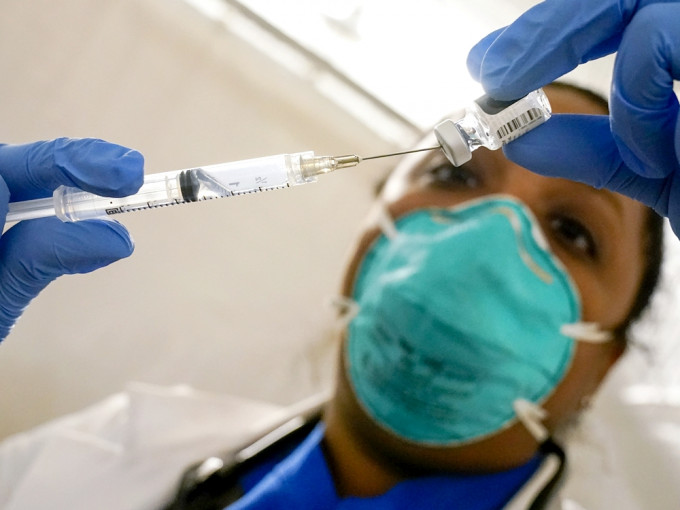 美国批准为高风险人士打第3针疫苗。AP图片