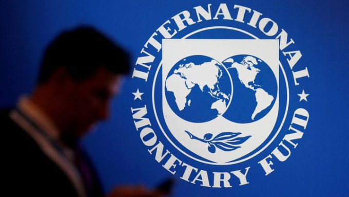 IMF第一副總裁表示，對俄羅斯實施的金融制裁或削弱美元的主導地位。路透社資料圖片