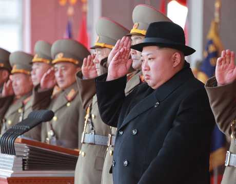 金正恩将检阅南韩军仪仗队。新华社