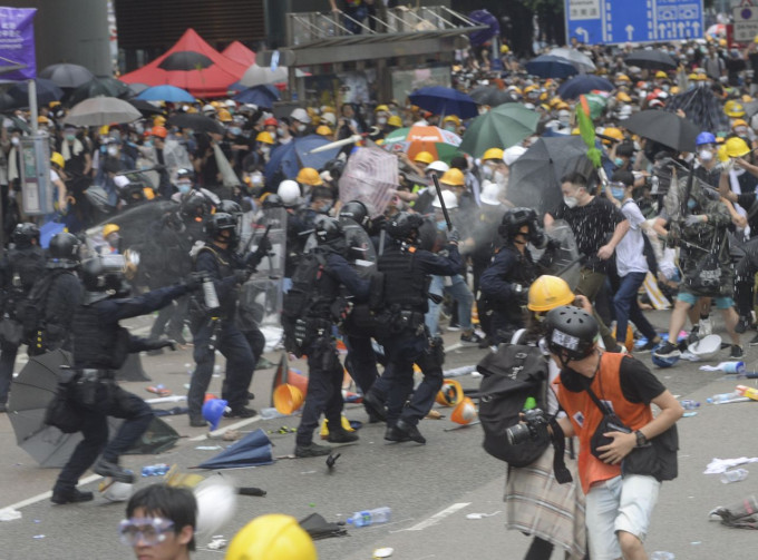 国际特赦香港分会指，警方当日的表现未能达到联合国订明的标准。资料图片