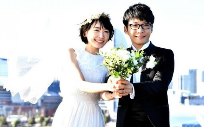 日本網民想禁止星野源獨占這位國民老婆新垣結衣，但有關法例對婚姻是不可行。