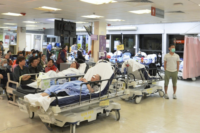 全港公立医院急症室轮候时间由1小时至8小时。资料图片