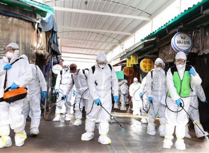 南韩加强防疫管治措施。AP