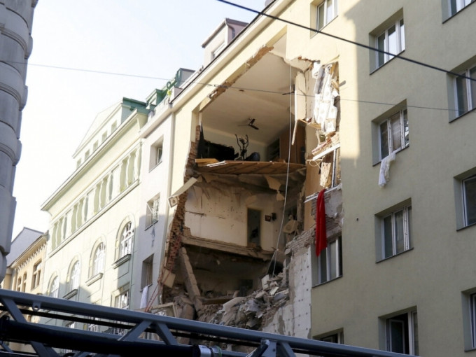 维也纳有建筑物怀疑因为气体泄漏引发爆炸。AP