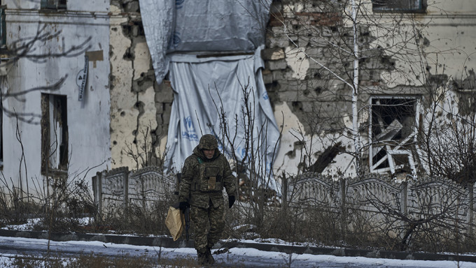 《全球安全倡议概念文件》倡通过谈判解决乌克兰危机。AP