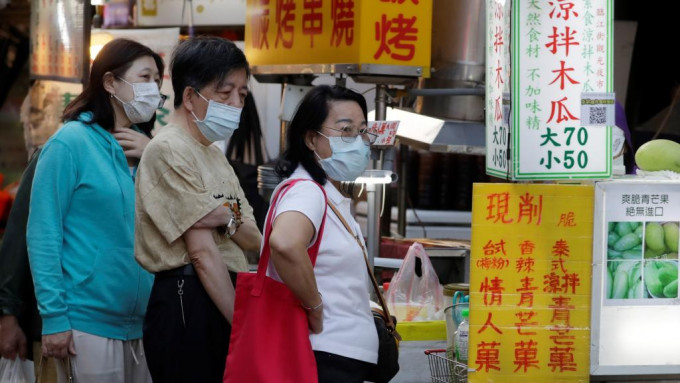 台灣疫情持續平穩僅5宗屬本土個案。AP