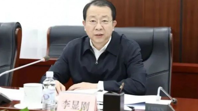 黑龍江人大常委會黨組成員李顯剛，涉違紀違法受查。