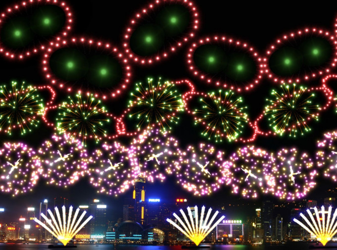 年初二「农历新年烟花汇演」今晚8时在维多利亚港上空举行。