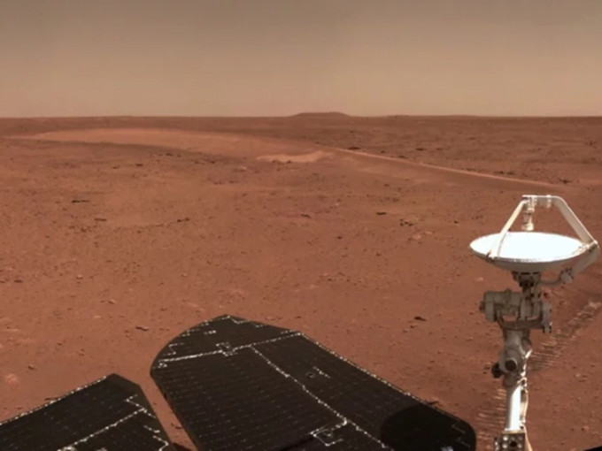 祝融号传回多张火星地照。网图