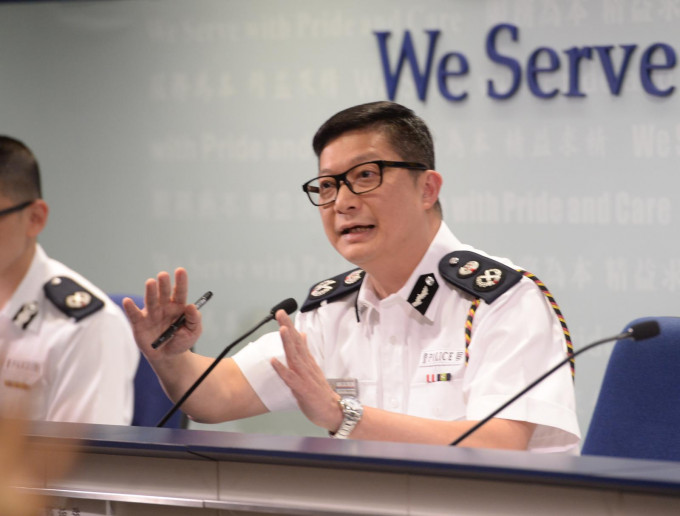 邓炳强表示，案件至今有27人被捕。