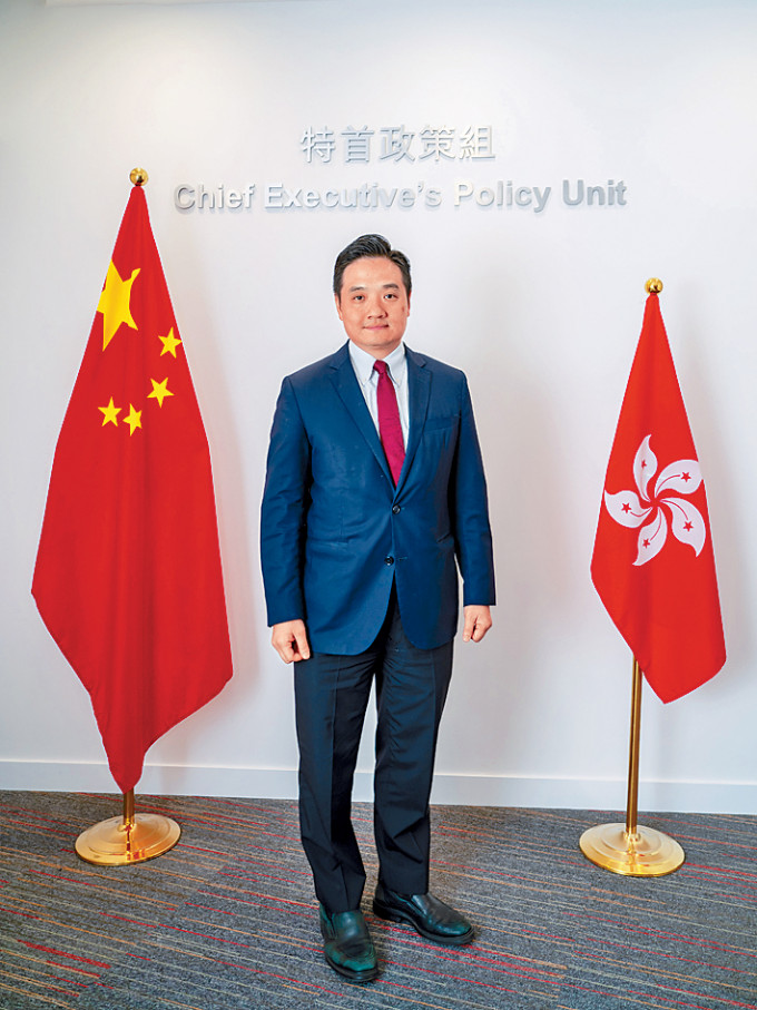 黄元山表示，一年来最大挑战是为特首协调及撰写《施政报告》。