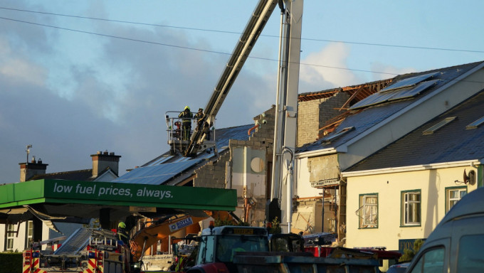 愛爾蘭多尼哥爾郡一個油站發生爆炸，造成最少9人死亡。AP
