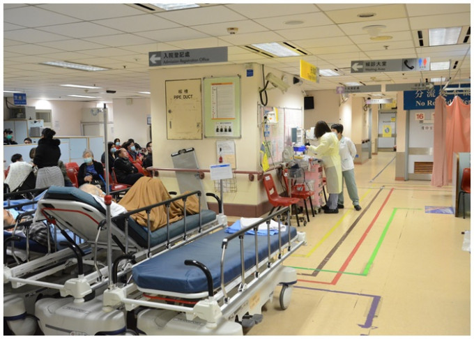 九龙中医院联网公布增加普通科门诊诊症名额。资料图片