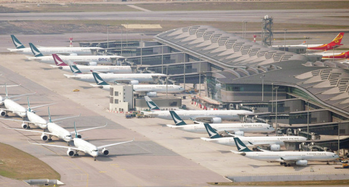 國泰航空將三分一客機遷至澳洲停泊。資料圖片