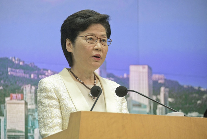 林鄭月娥表示，將與包括深圳市等廣東省市政府簽訂協議，讓香港公務員到內地掛職交流。