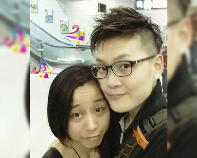 兩女被告為37歲陳天佑及42歲馮嘉寶。