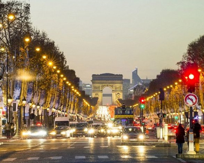 巴黎香榭丽舍大道。资料图片