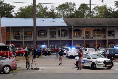 佛羅里達州一間瑜珈中心發生槍擊案。AP