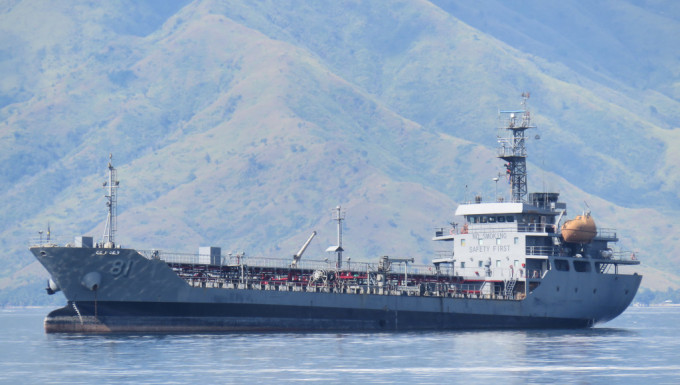 「卡里拉亚湖」号是菲海军第一艘运油船。