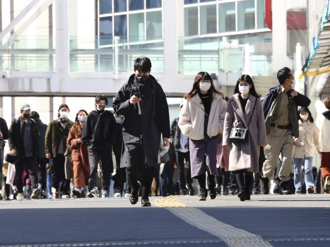 日本发现全新的变种新冠病毒。AP图片