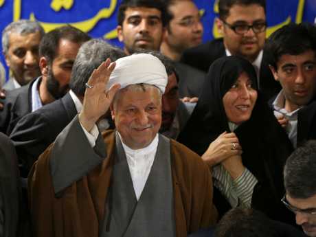 伊朗前总统拉夫桑贾尼心脏病发去世，终年82岁。AP