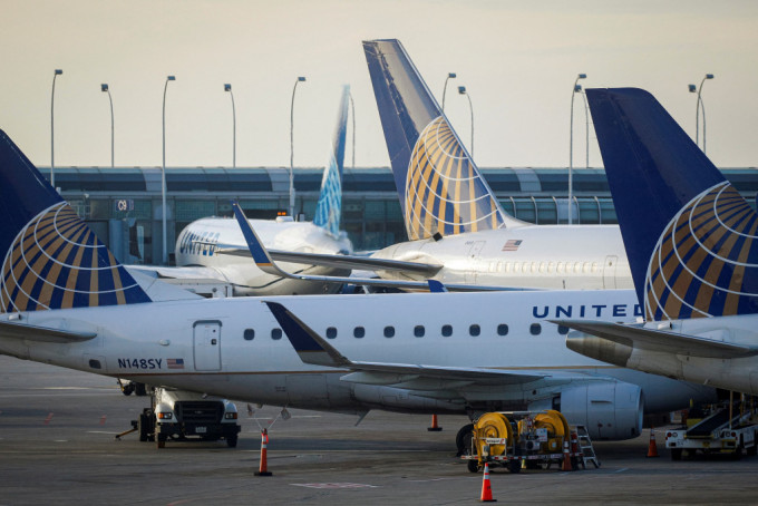 聯合航空將在機上免費提供WiFi。路透社