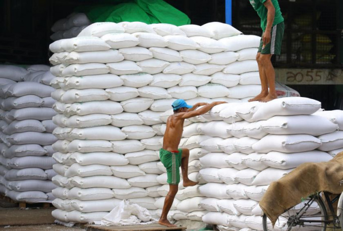 緬甸一所食米批發中心。網上圖片