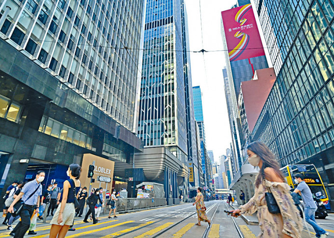 外媒引述消息称，多家香港中资投行，已裁减投资及股权资本部门员工。