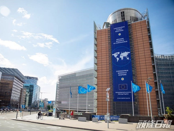 中国驻欧盟使团指香港政府推迟立法会选举合情合理合法。 AP资料图片