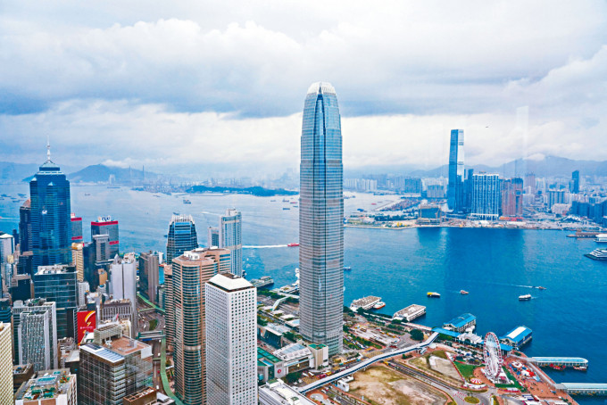 統計處數字顯示，以香港作為總部的美國公司數目按年少1成至254家，是18年新低。 資料圖片