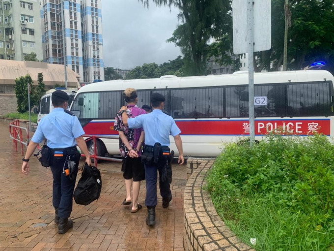一名19岁男子于西贡涉藏毒被捕。警方图片