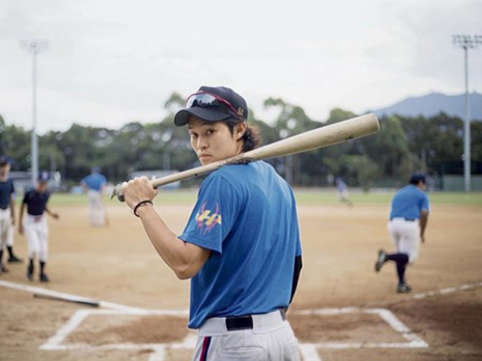 胡子彤当棒球员10年来首次出粮。
