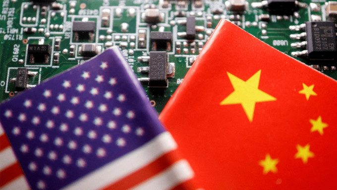 美國擬對中國海外公司實施AI晶片出口限制，堵塞禁令漏洞。 路透社