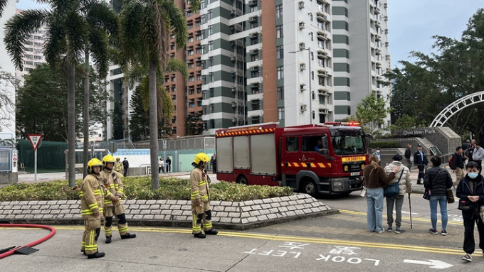 柴湾已婚警察宿舍发生火警。